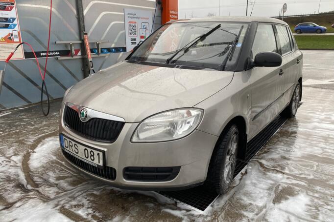 Skoda Fabia 5J Hatchback