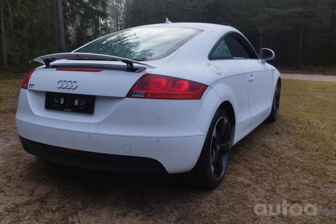 Audi TT 8J Coupe