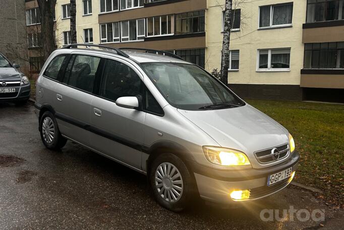 Opel Zafira A [restyling] Minivan 5-doors