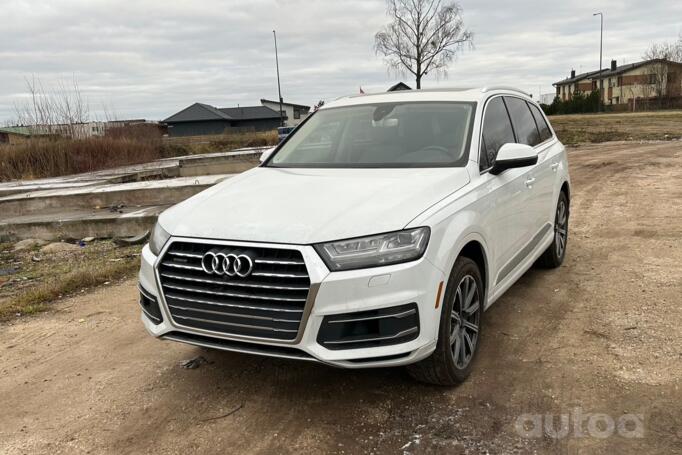 Audi Q7 4M Crossover