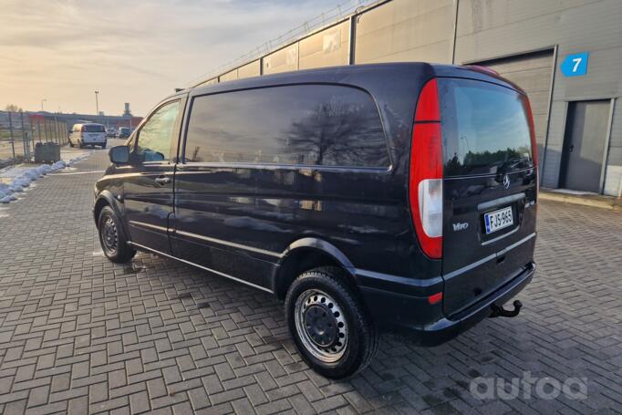 Mercedes-Benz Vito W639 Minivan 4-doors