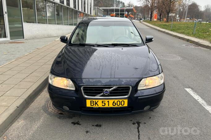 Volvo S60 1 generation [restyling] Sedan