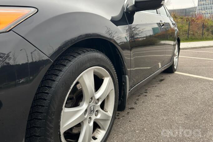 Honda Accord 8 generation Tourer wagon