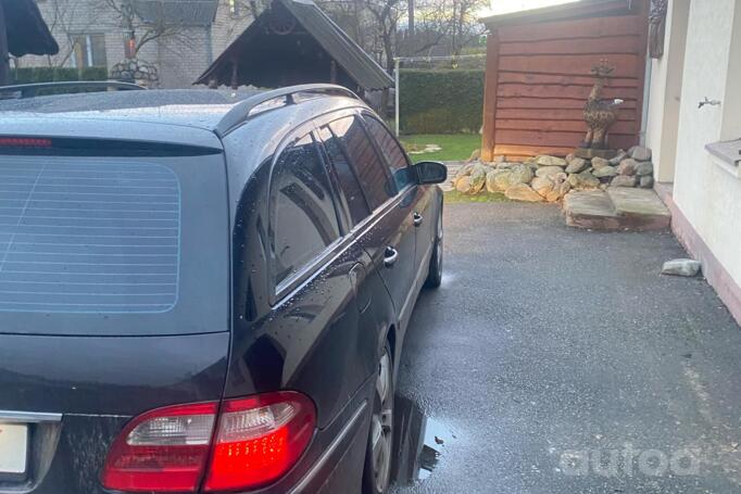 Mercedes-Benz E-Class W211/S211 wagon 5-doors