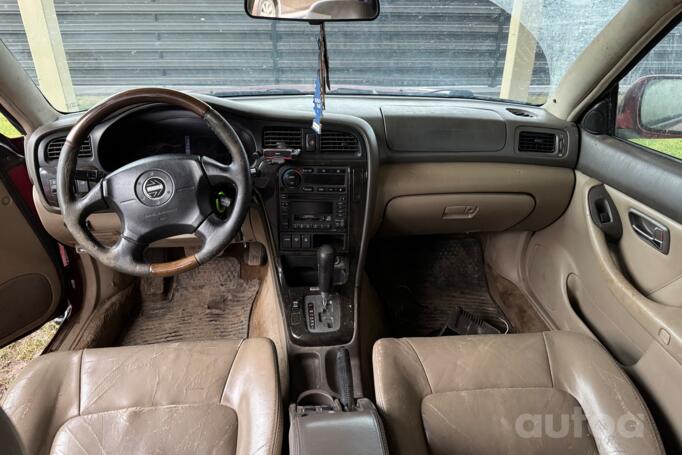 Subaru Outback 2 generation wagon 5-doors