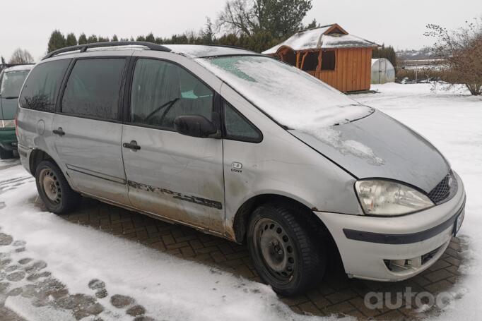 Ford Galaxy 1 generation [restyling] Minivan