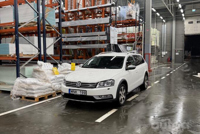 Volkswagen Passat B7 Passat Alltrack (B7)