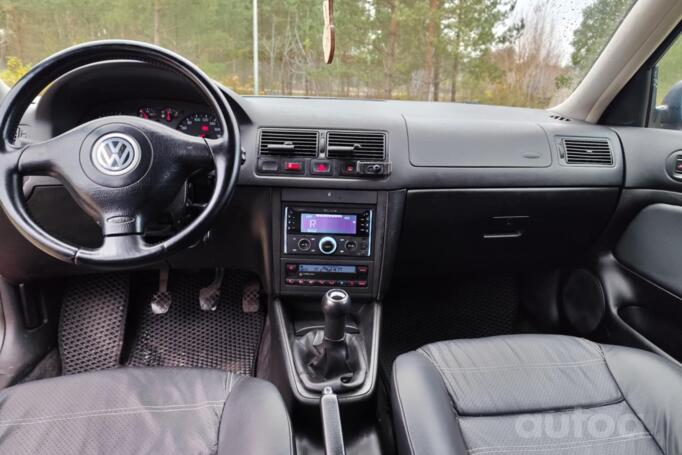 Volkswagen Golf 4 generation Hatchback 5-doors