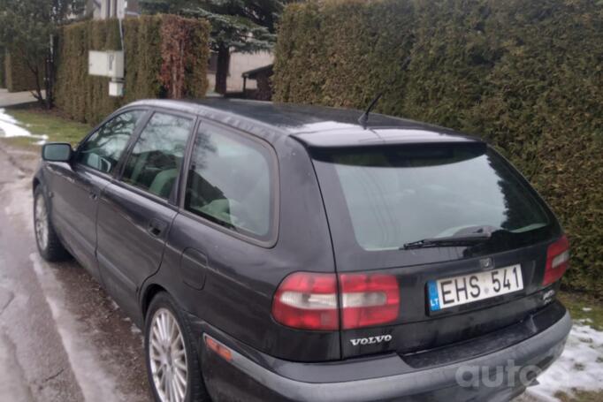 Volvo V40 1 generation [2th restyling] wagon