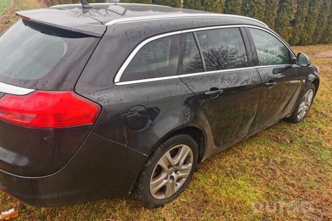 Opel Insignia A Sports Tourer wagon 5-doors