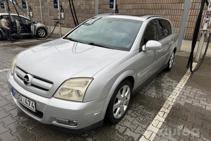 Opel Signum C Hatchback