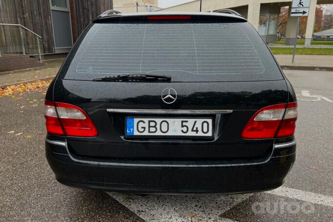 Mercedes-Benz E-Class W211/S211 wagon 5-doors