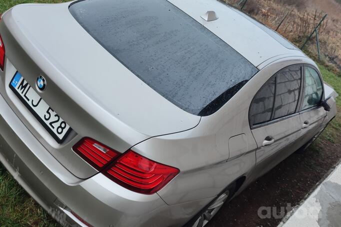 BMW 5 Series F07/F10/F11 [restyling] Sedan