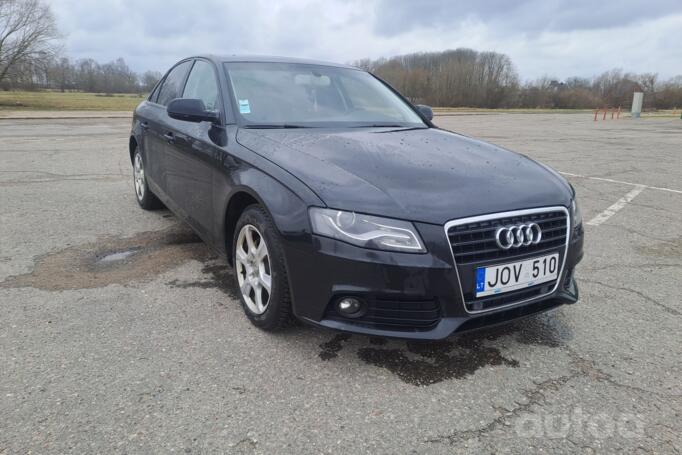 Audi A4 B8/8K Sedan 4-doors