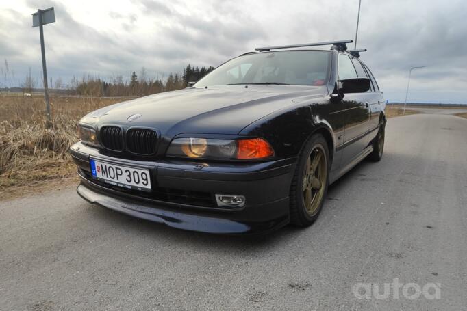 BMW 5 Series E39 Touring wagon