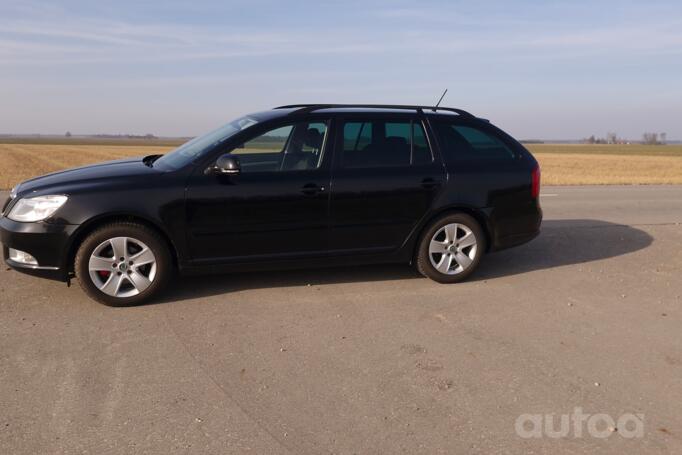 Skoda Octavia 2 generation [restyling] Combi wagon 5-doors