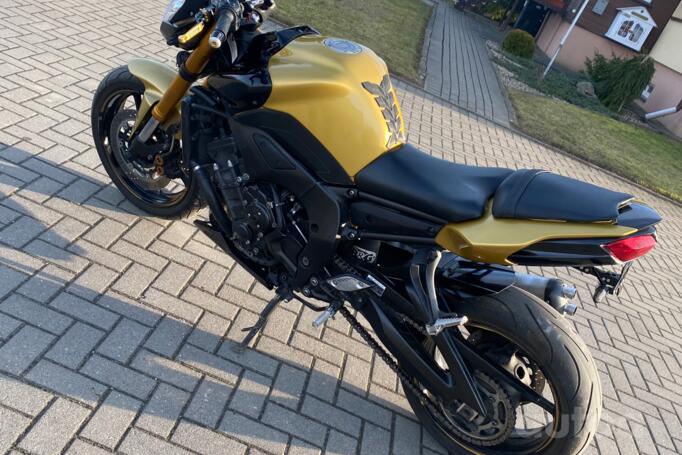 Yamaha FZ