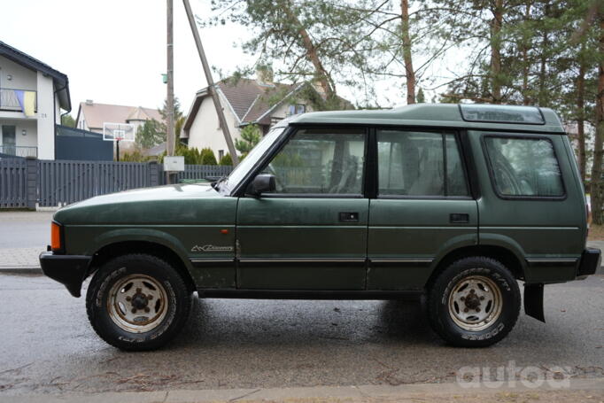 Land Rover Discovery 1 generation SUV 5-doors