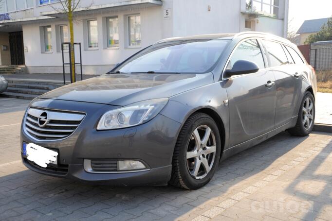 Opel Insignia A Sports Tourer OPC wagon 5-doors