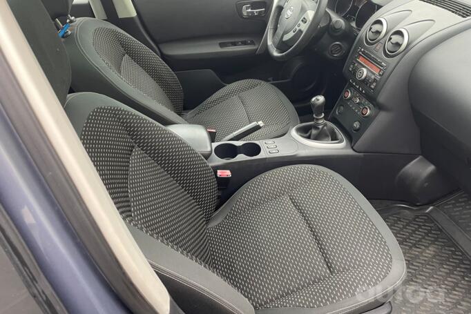Nissan Qashqai 1 generation Crossover 5-doors