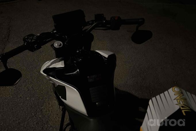 KTM Duke