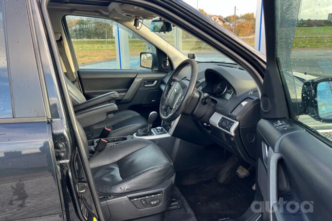 Land Rover Freelander 2 generation Crossover