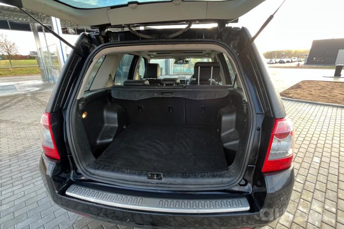 Land Rover Freelander 2 generation Crossover