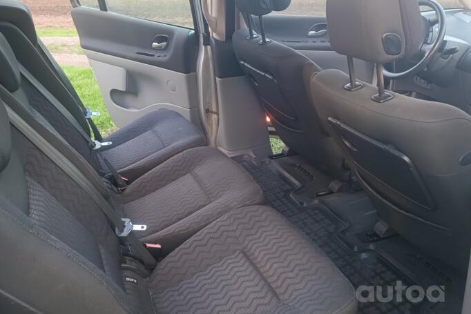 Renault Espace 4 generation Minivan