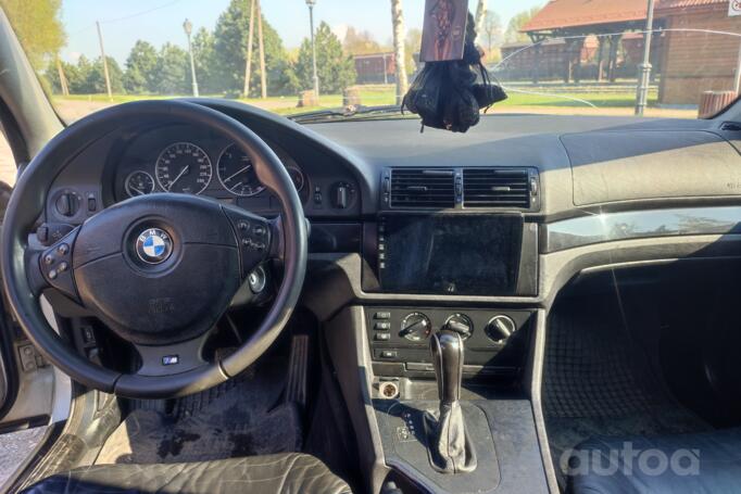 BMW 5 Series E39 Touring wagon