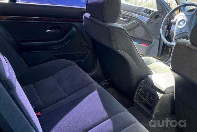 BMW 5 Series E39 Sedan 4-doors