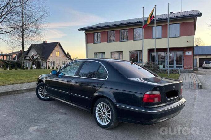 BMW 5 Series E39 Sedan 4-doors