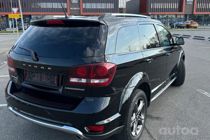 Dodge Journey 1 generation [restyling] Crossover
