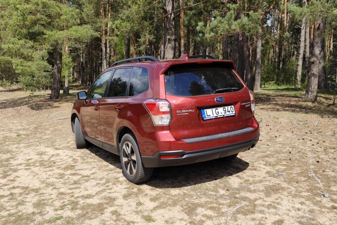Subaru Forester 4 generation [restyling] Crossover