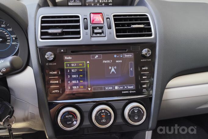 Subaru Forester 4 generation [restyling] Crossover