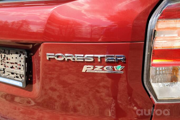 Subaru Forester 4 generation [restyling] Crossover