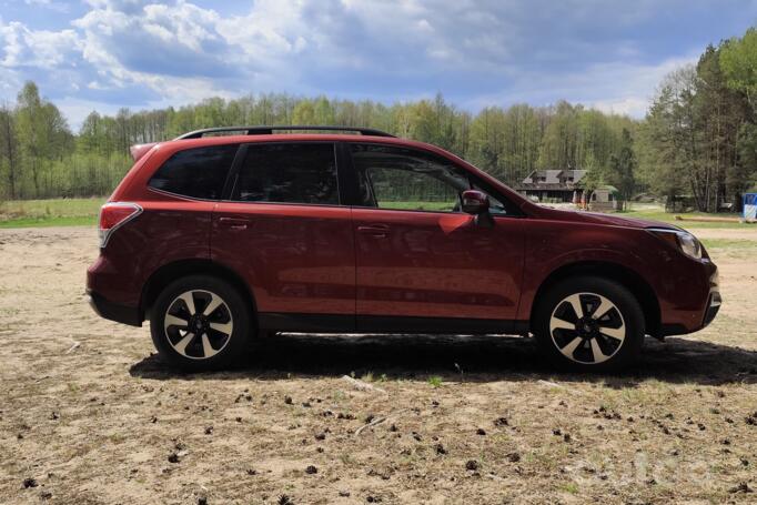 Subaru Forester 4 generation [restyling] Crossover