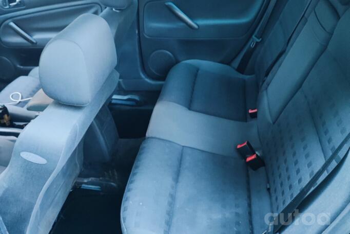 Volkswagen Passat B5.5 [restyling] wagon