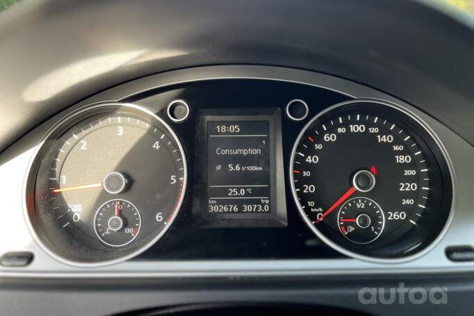 Volkswagen Passat B7 Variant wagon 5-doors