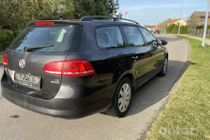 Volkswagen Passat B7 Variant wagon 5-doors