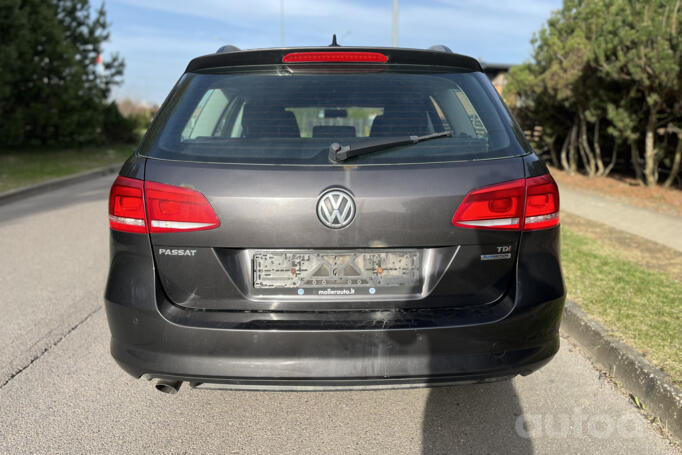 Volkswagen Passat B7 Variant wagon 5-doors