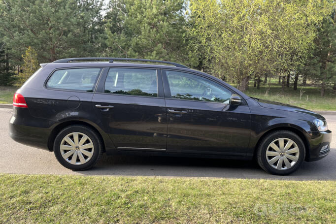 Volkswagen Passat B7 Variant wagon 5-doors