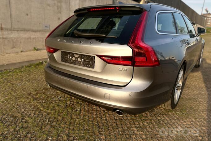 Volvo V90 2 generation Cross Country wagon