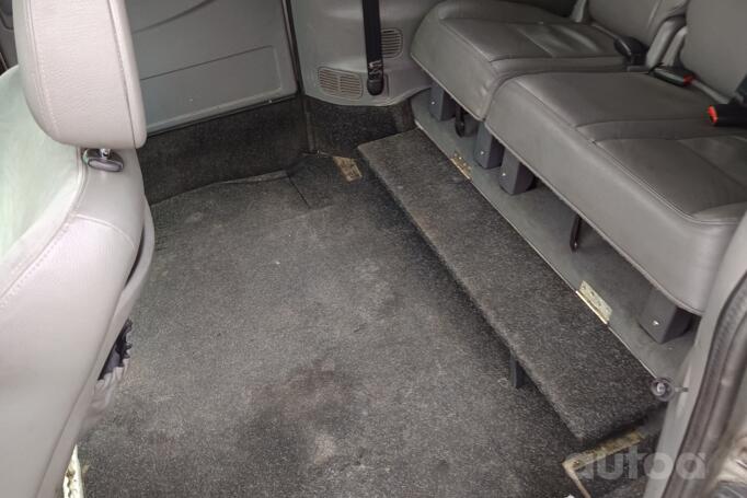 Chrysler Voyager 5 generation Grand minivan