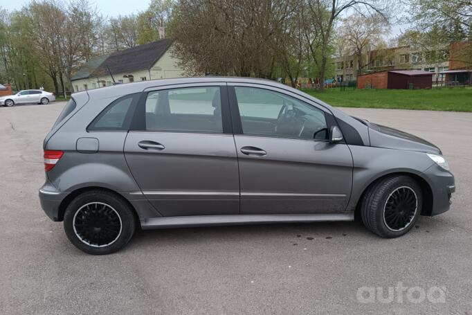Mercedes-Benz B-Class W245 [restyling] Hatchback