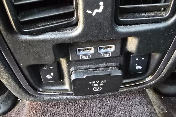 Dodge Durango 3 generation [restyling] SUV