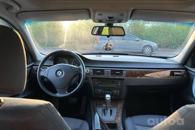 BMW 3 Series E90/E91/E92/E93 Sedan