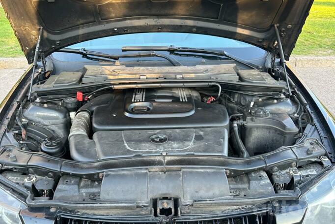 BMW 3 Series E90/E91/E92/E93 Sedan