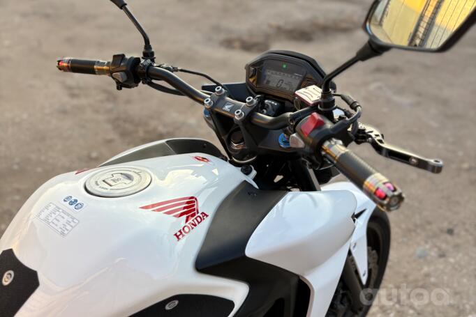 Honda CB