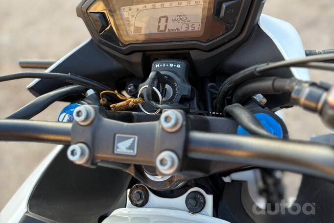 Honda CB
