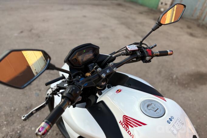 Honda CB